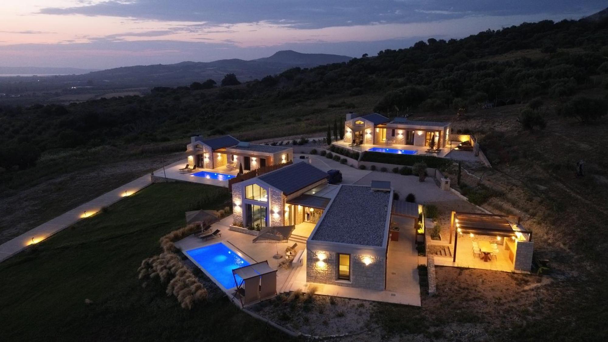 Villas Mandalos Palairos ภายนอก รูปภาพ